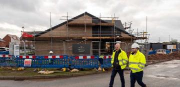 Harry Moss & Paul Fellowes on site